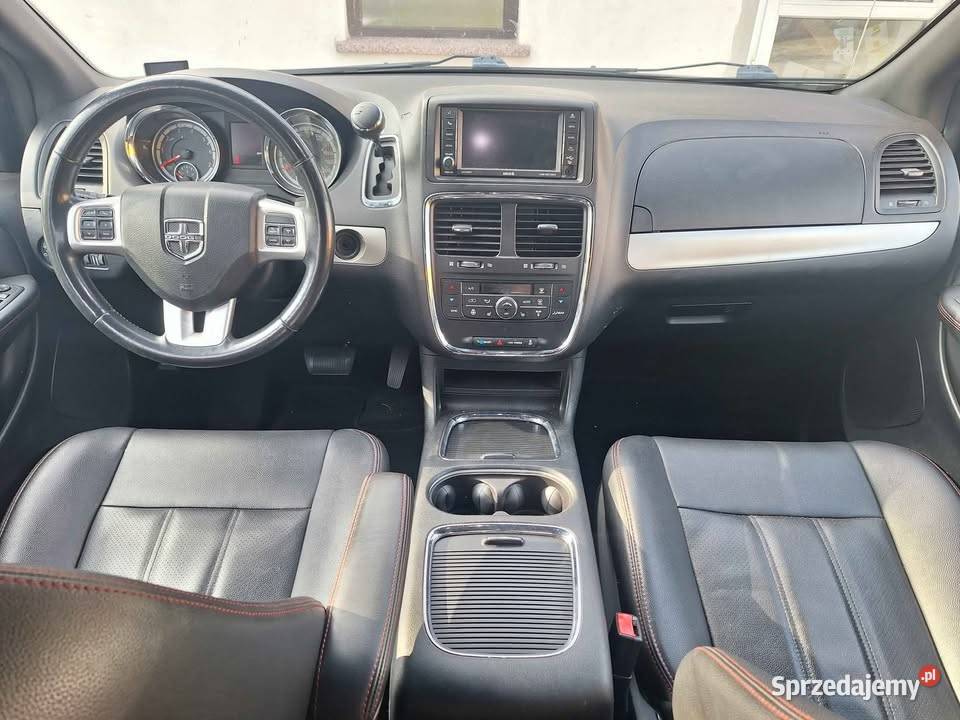 Dodge Grand Caravan Chrysler TownCountry 36