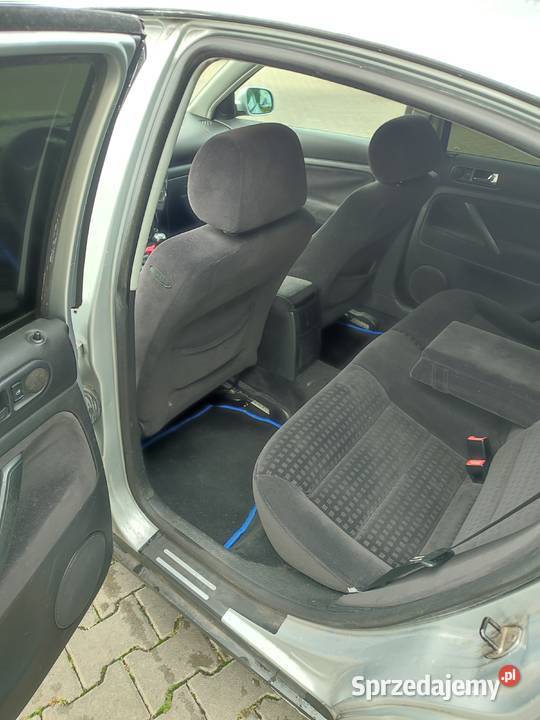 VW Passat 18T Highline benzyna 150 Passat