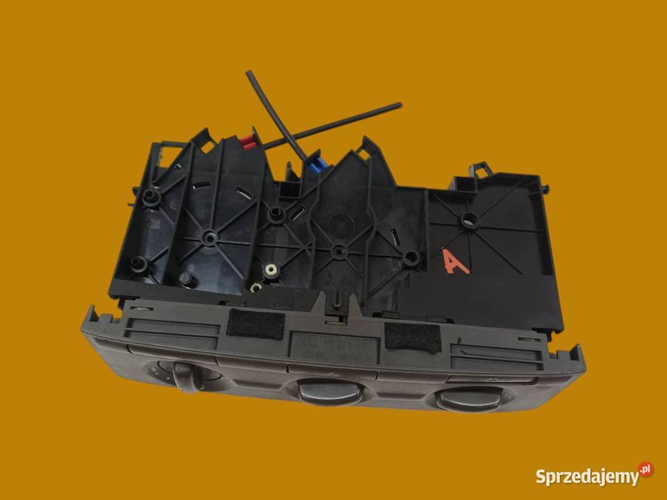 PANEL NAWIEWU Volvo S40 I 19952004