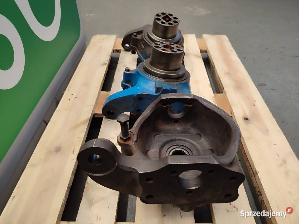 Zwrotnica Carraro Case Maxxum 18865 18864 Wilkowo