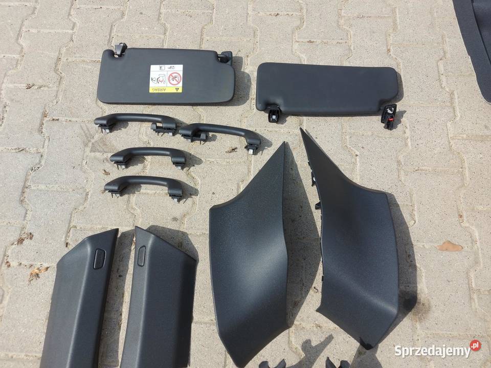 BMW iX1 X1 U11 Podsufitka słupek osłona czarna