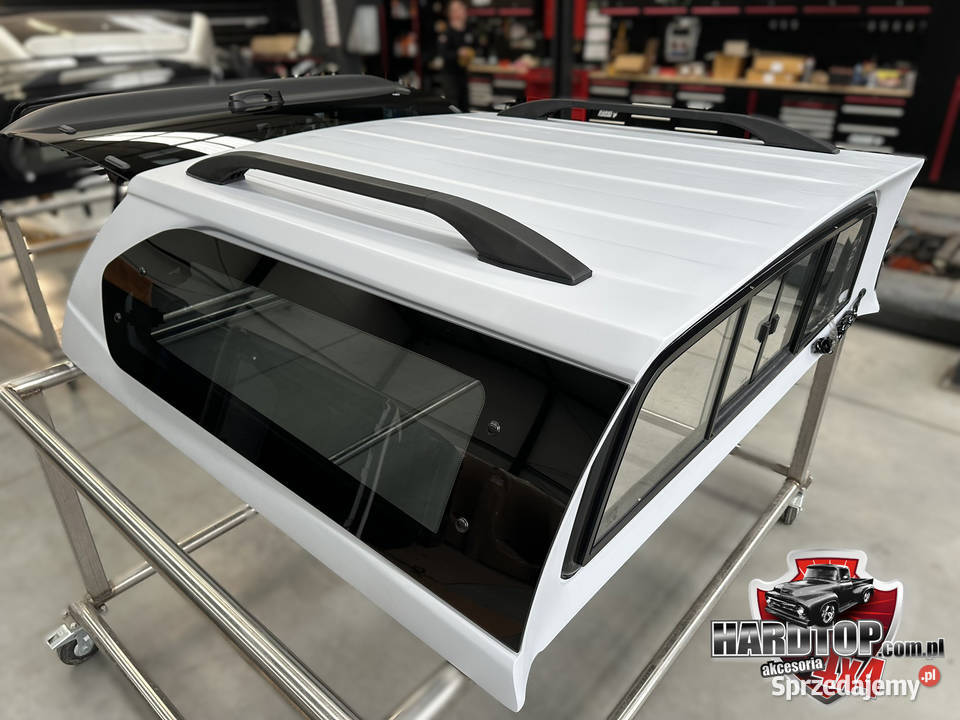 Zabudowa paki Hardtop Ford Ranger 2023 boki Pasłęk sprzedam