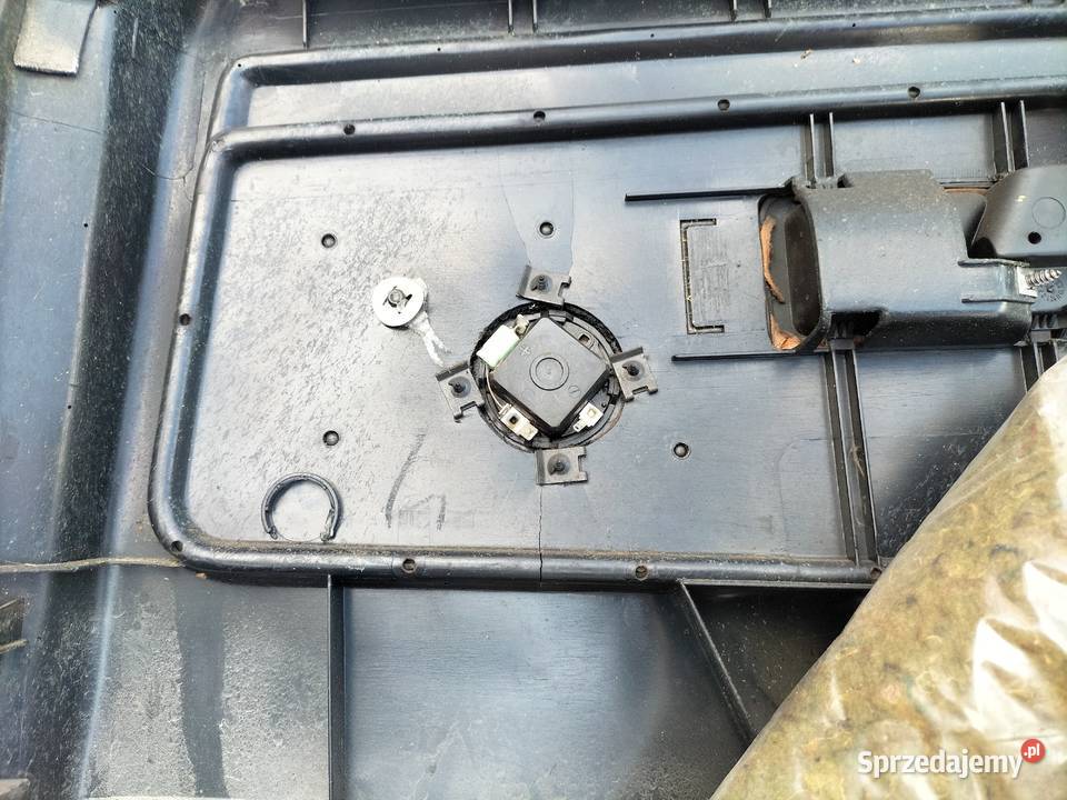 AUDI 80 B3 80B3 80B4 80 B4 8A0867305A BOCZEK Kamień-Kolonia
