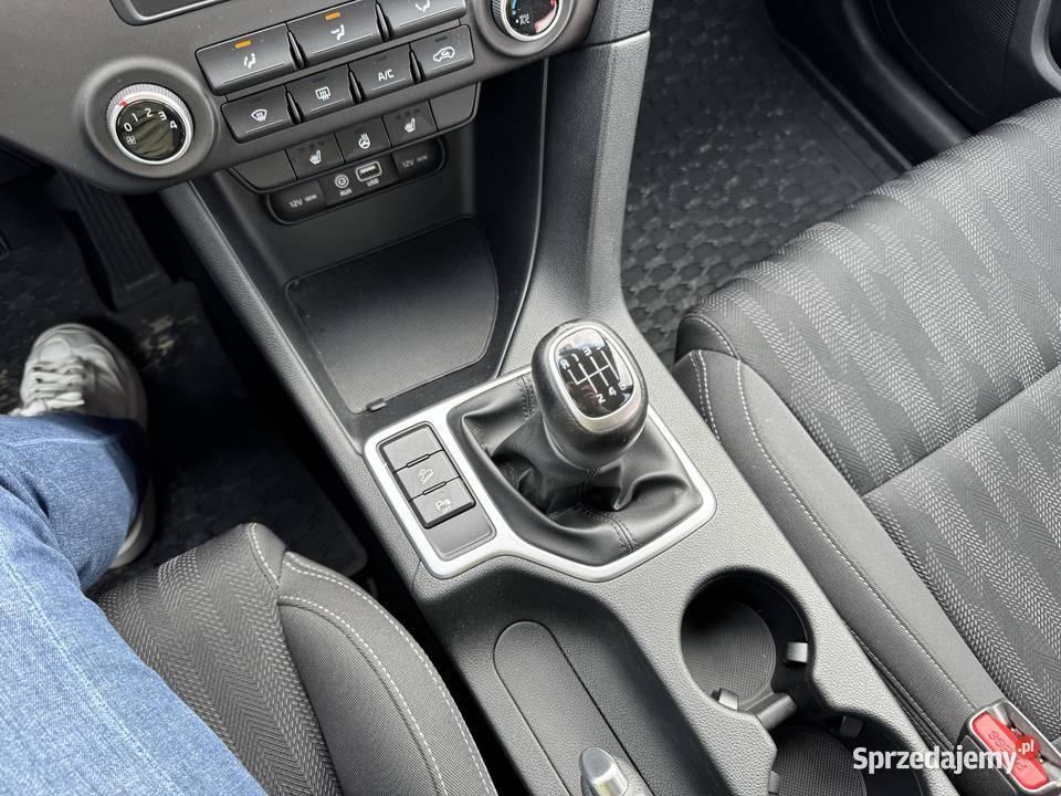 Kia Sportage 16 BENZYNA Klimatyzacja Nawigacja nieuszkodzony