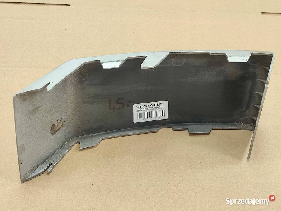 LISTWA POD LAMPĘ PRAWY TYŁ VOLVO XC90 I 275 2002