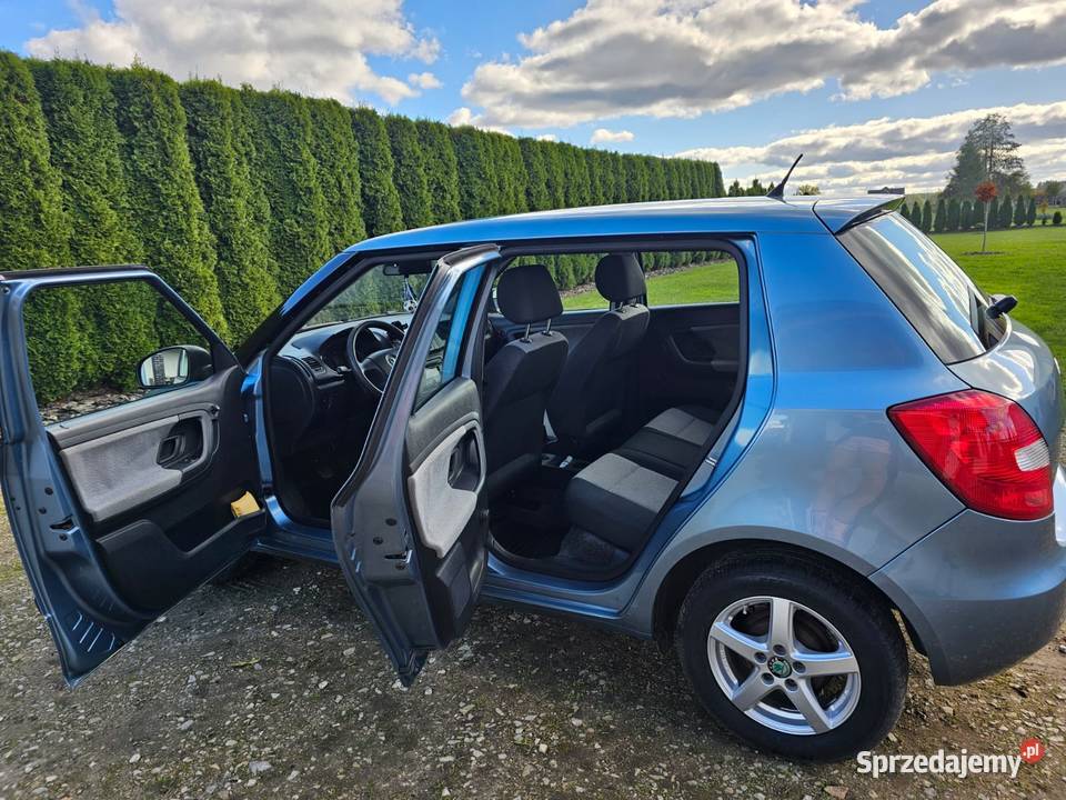 Skoda Fabia II 12 Benzyna 2009 r manualna Wołczyn sprzedam
