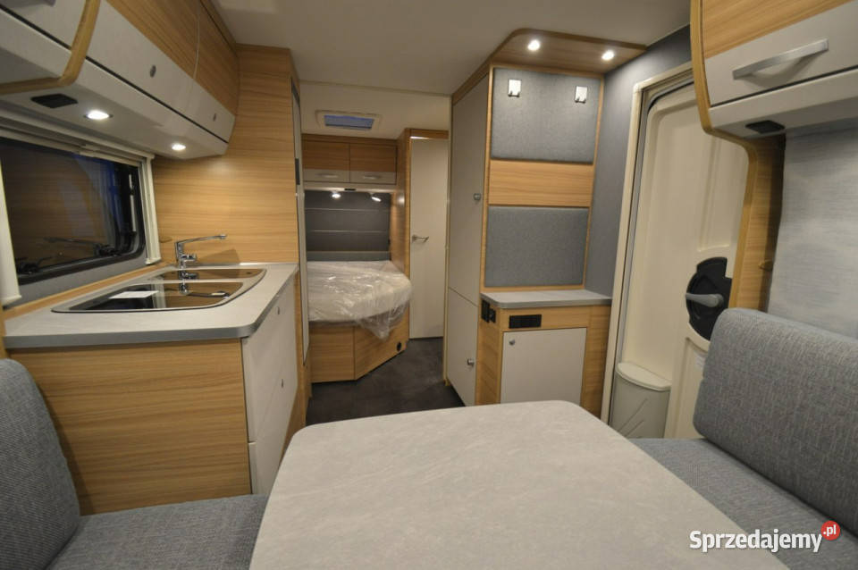 przyczepy kempingowe Dethleffs Camper 470 FR Gaj