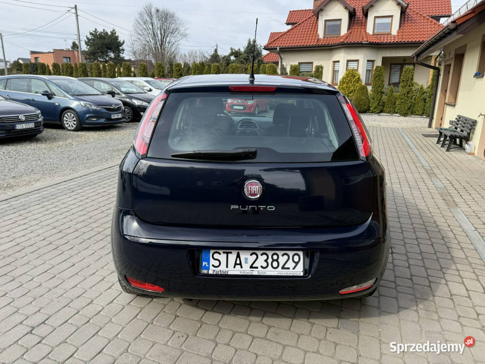 Fiat Punto Evo 12 69 Klimatyzacja 1Właściciel komputer pokładowy Orzech