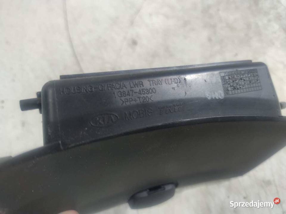 SCHOWEK KIA RIO II 1G84745300