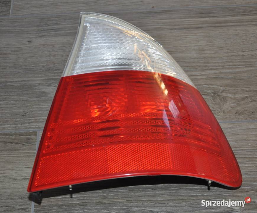 LAMPA TYŁ PRAWA BMW E46 KOMBI OE 6928388 Lampy tylne pomorskie Malbork