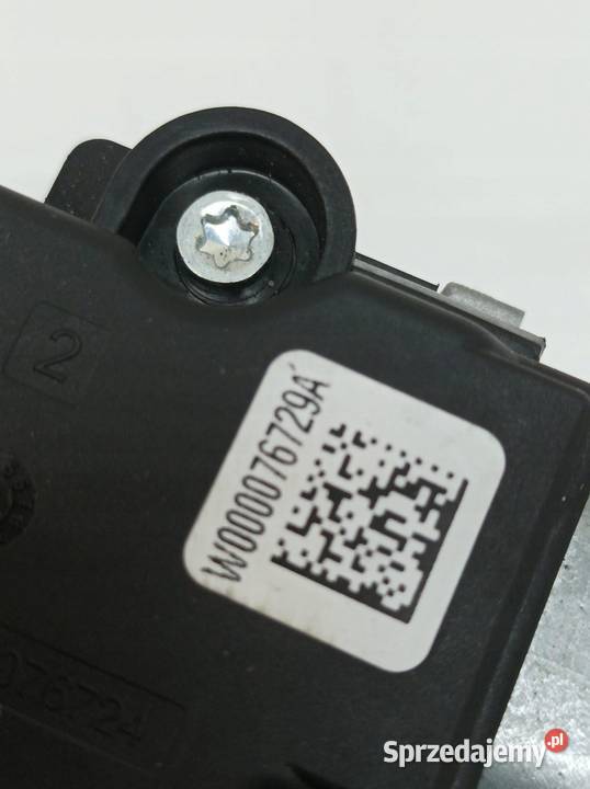 SILNICZEK WYCIERACZKI TYŁ KOMBI 31693004 Volvo Rok produkcji 2019 sprzedam