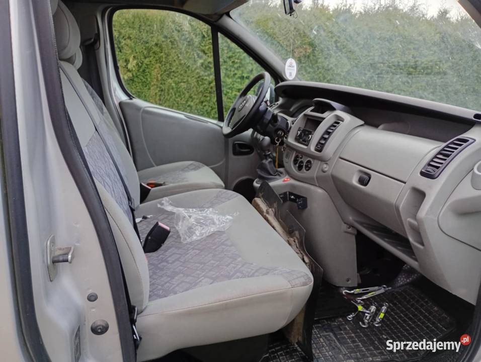 Opel Vivaro Rok produkcji 2003 Opel Kurów