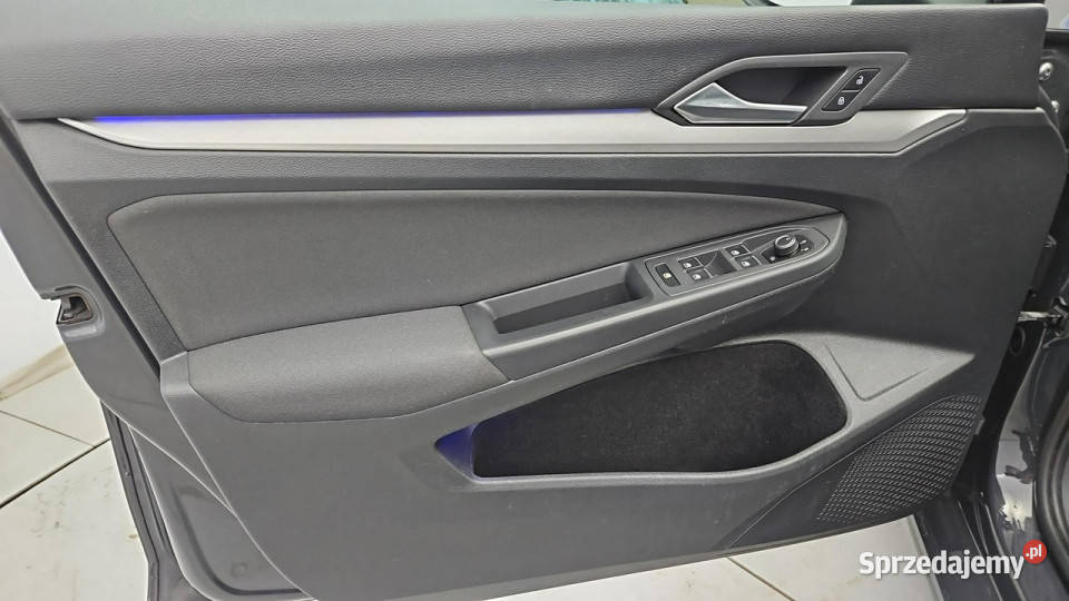 Volkswagen Golf VIII 20 TDI Life Z Polskiego elektrochrom. lusterko wst. Warszawa