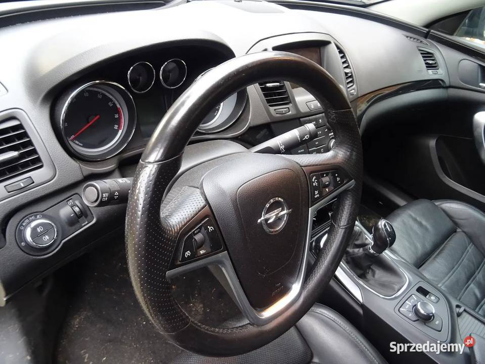 Insignia A 16 TURBO tapicerka skóra AGR sprzedam