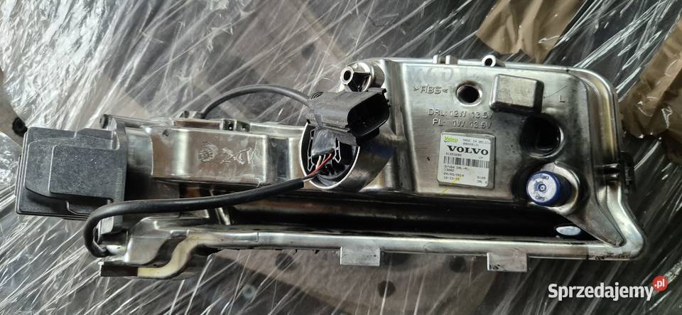 VOLVO V60 1 I S60 2 II LIFT 1318R LAMPA HALOGEN lewe łódzkie Łódź