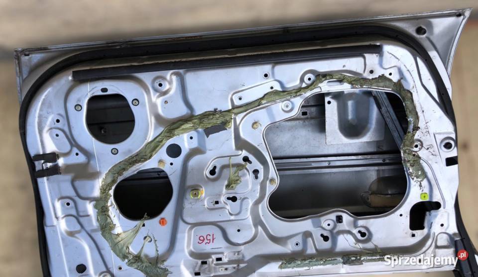 DRZWI LEWE PRZEDNIE HONDA ACCORD VI do malowania podkarpackie Skołoszów sprzedam