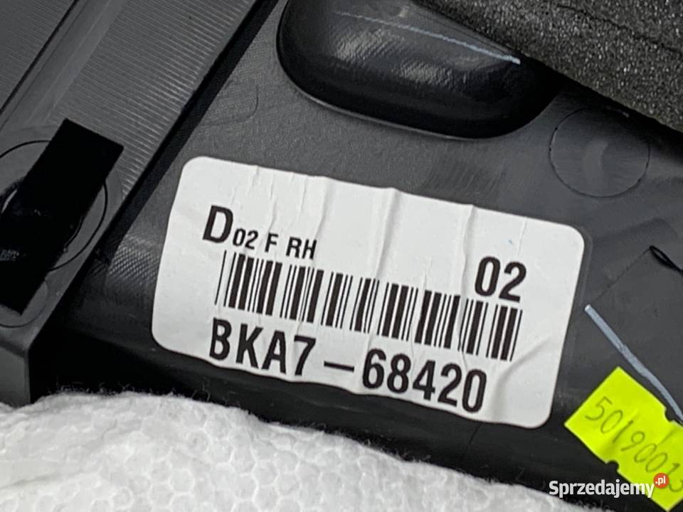 BOCZEK DRZWI PRAWY PRZÓD MAZDA 3 BM BKA768420