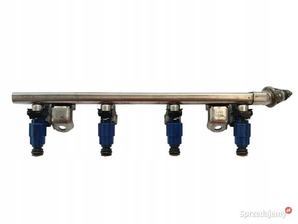 LISTWA WTRYSKOWA 353502B240 16 16V Hyundai i30