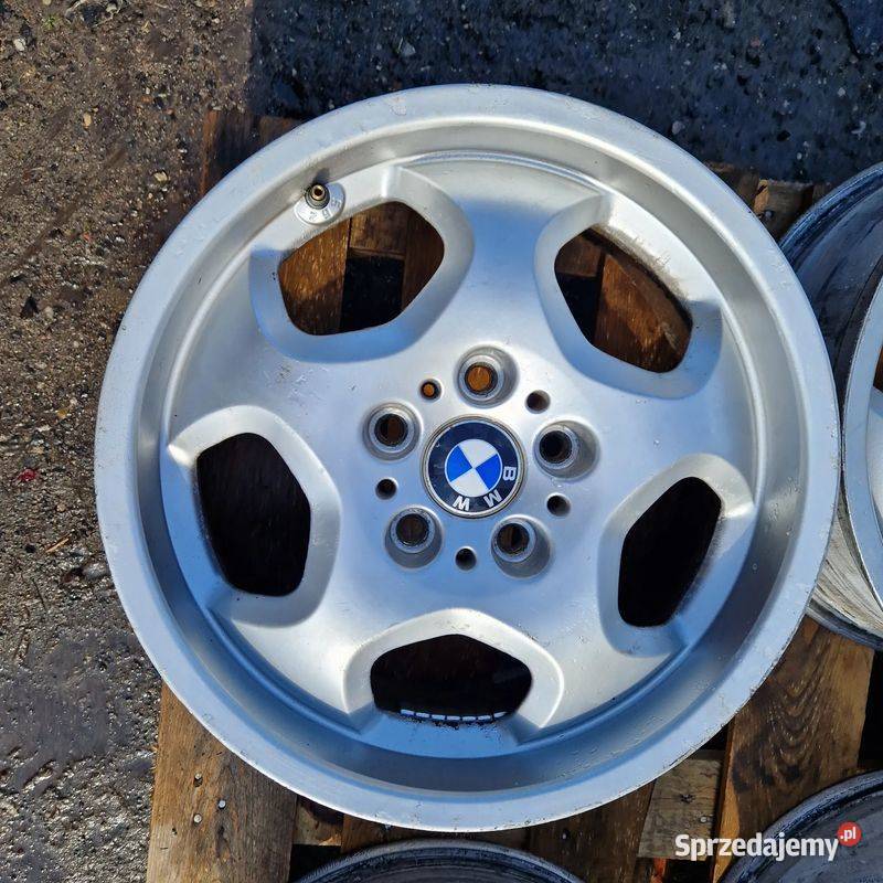 BMW M3 felgi aluminiowe 7Jx17 style 23 Lemmers Średnica 17" Słowikowo
