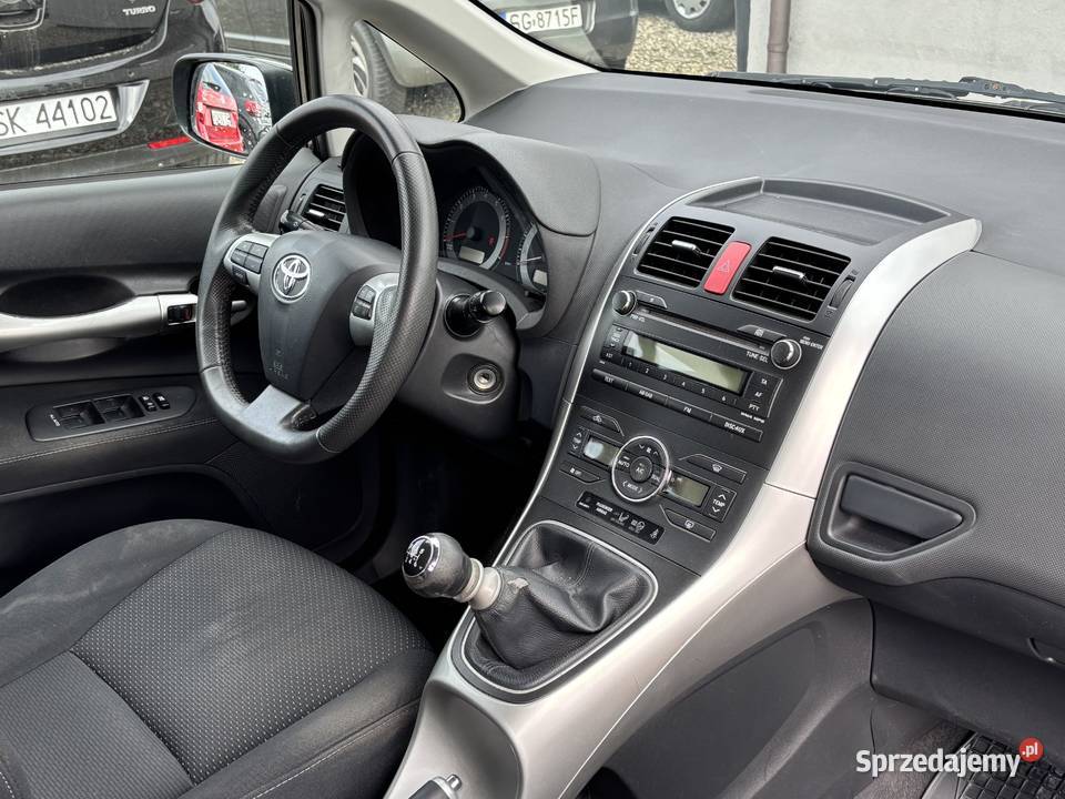Toyota Auris Paniówki