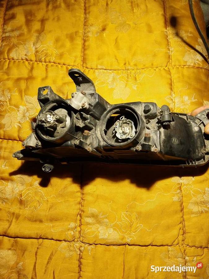 Lampa przednia prawa i lewa Mazda 323 Ba Kraków