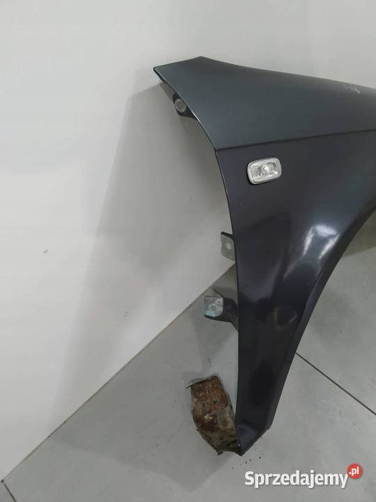 BŁOTNIK PRAWY PRZÓD LX7Z Audi A3 II 20032013 8P Błotniki