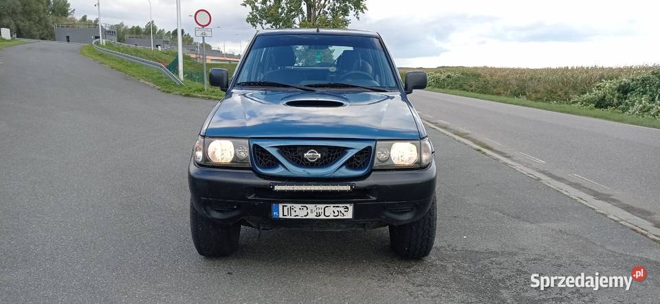 Nissan Terrano 27 TDi odbudowie Nysa