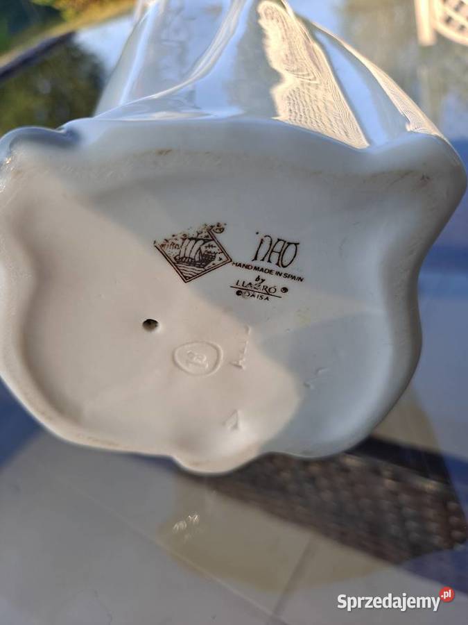 Porcelanowa figurka dziewczynka z lalką Nao by Piaseczno sprzedam