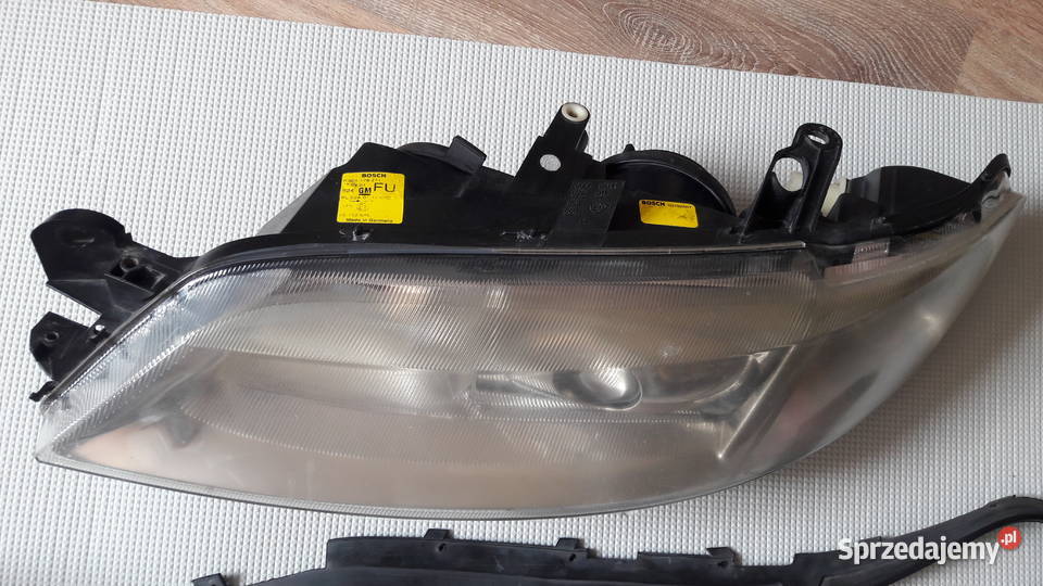 Reflektory ksenonowe Bosch Opel Vectra B FL Głuchołazy
