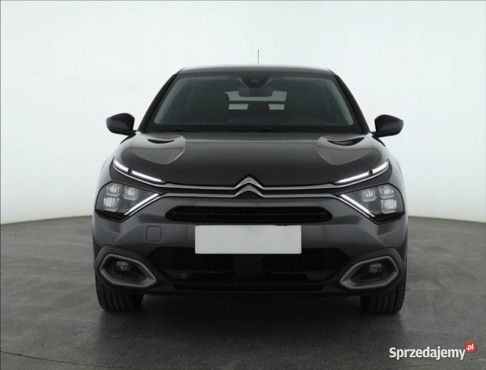 Citroen C4 12 PureTech Rok produkcji 2021 Piaseczno
