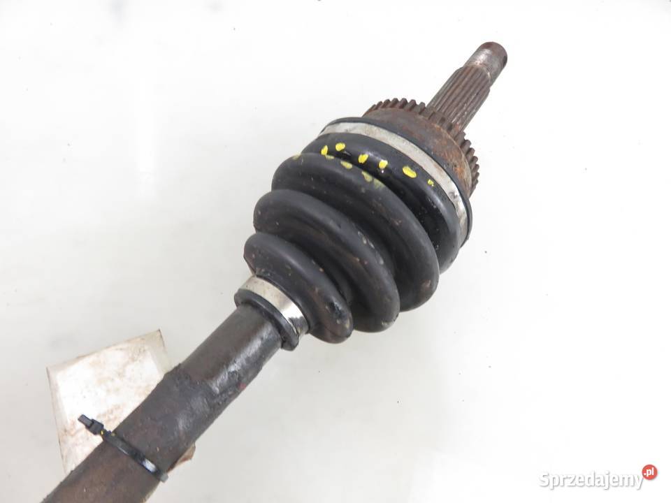 PÓŁOŚ PRAWA PRZEDNIA HYUNDAI COUPE I 16 i 16V osobowe sprzedam