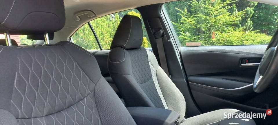 Toyota Corolla Rezerwacja AF 16 Kamera Cofania czujnik parkowania Gdańsk sprzedam