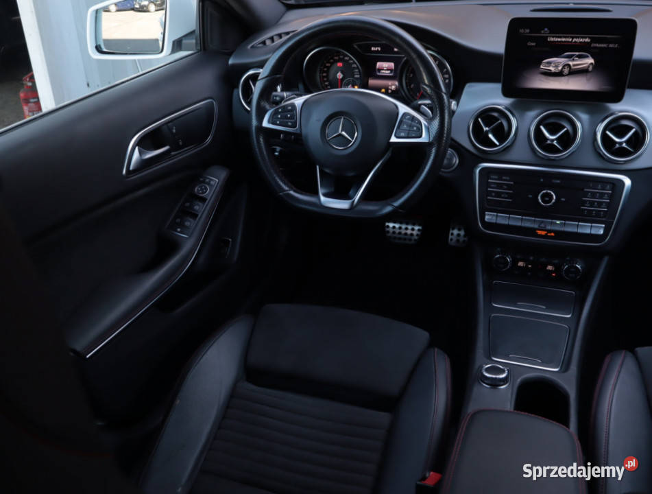 Mercedes GLA GLA 220 4MATIC benzyna Lublin