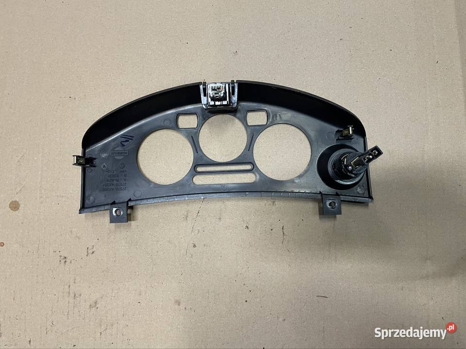 27570 AX200 ramka panelu nawiewu Nissan micra Szczecin