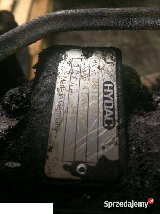 Fendt 939 Rozdzielacz Rexroth R917008302 CZĘŚCI Części i osprzęt rolniczy Jastrzębniki sprzedam