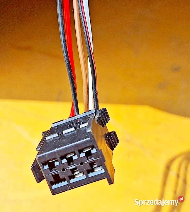 MERCEDES W414 VANEO LUSTERKO PRAWE EUROPA 5 PIN osobowe Radom