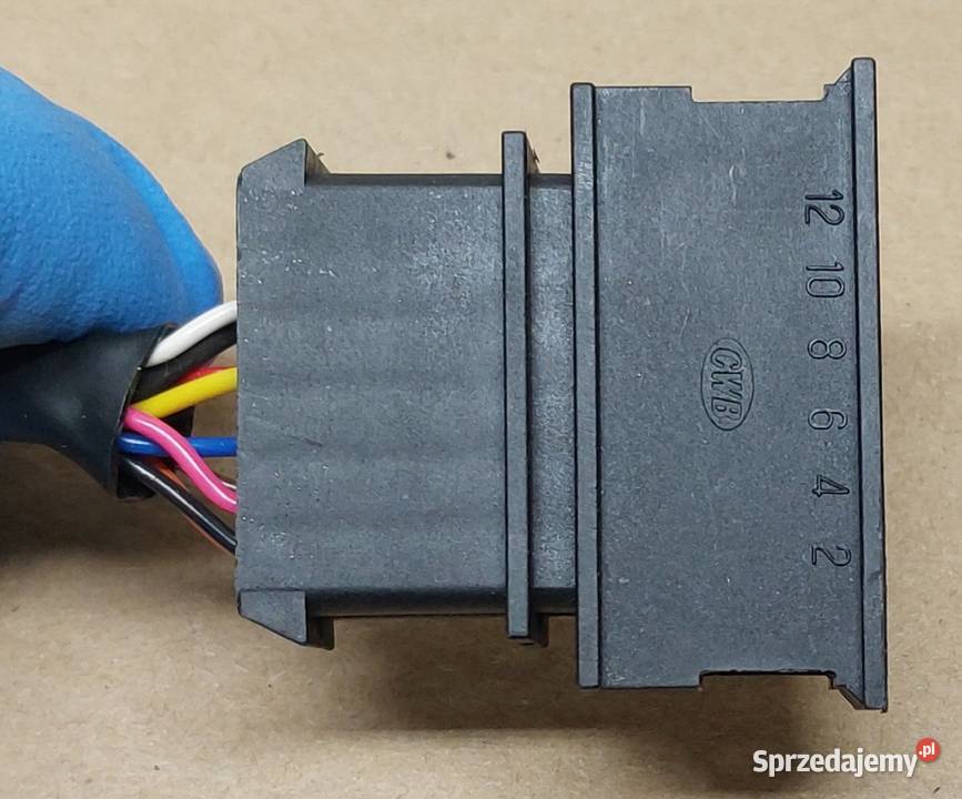 ZŁĄCZE ADAPTER ZMIENIARKI CD MFD GAMMA AUDI PLUS osobowe Mielęcin sprzedam