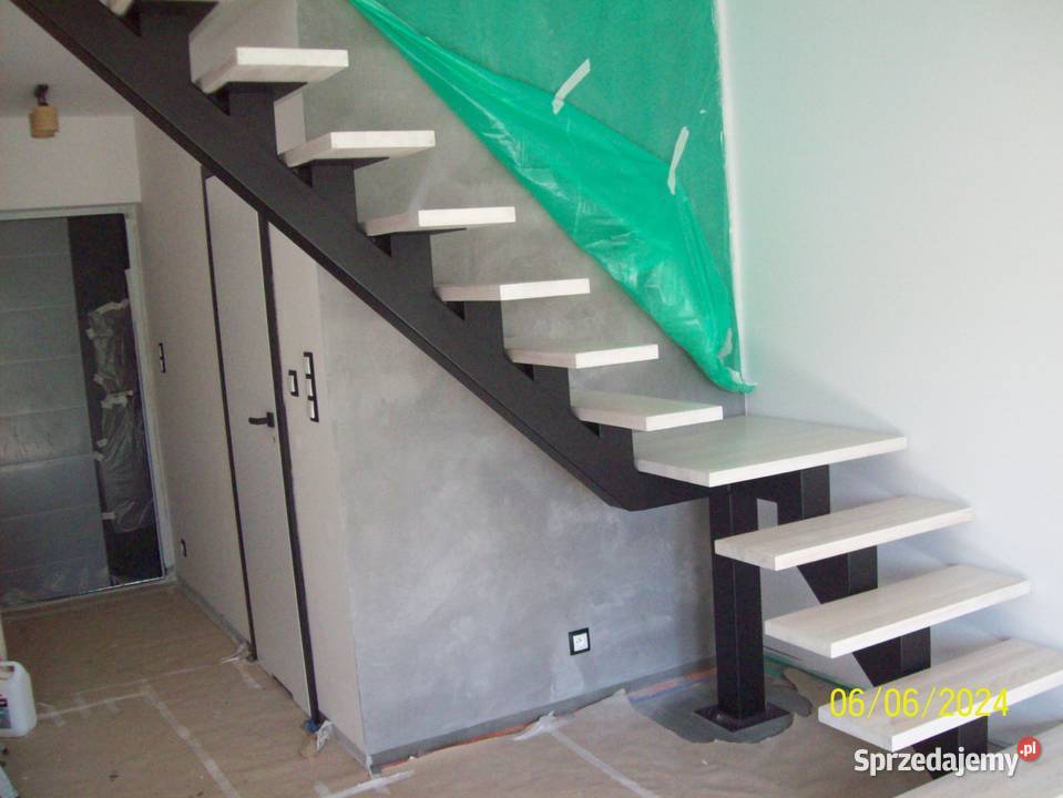 Schody na konstrukcji metalowej stopnie Kęty sprzedam
