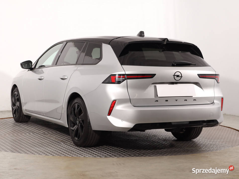 Opel Astra 12 Turbo Katowice