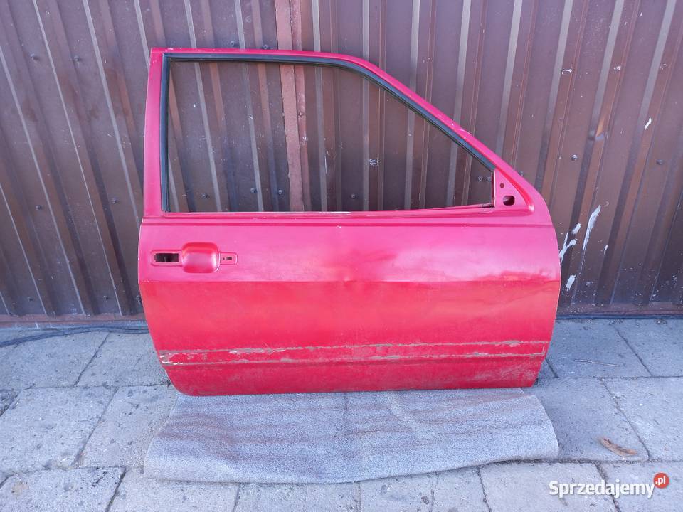 VW Polo 2 przednie prawe drzwi Bukownica