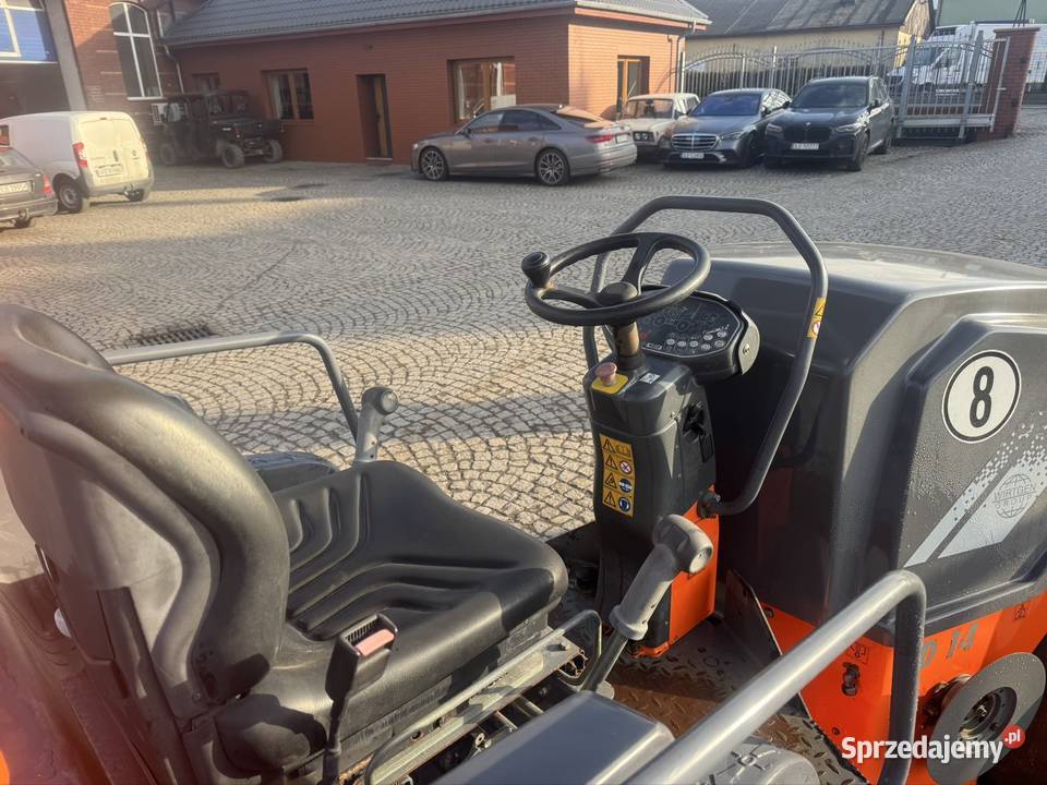 Walec Hamm HD14 VT GumaStal Chojnów