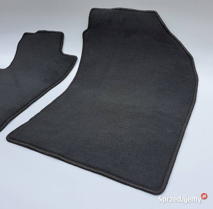 Oryginalne Dywaniki Welurowe Toyota Corolla E21 Mielęcin