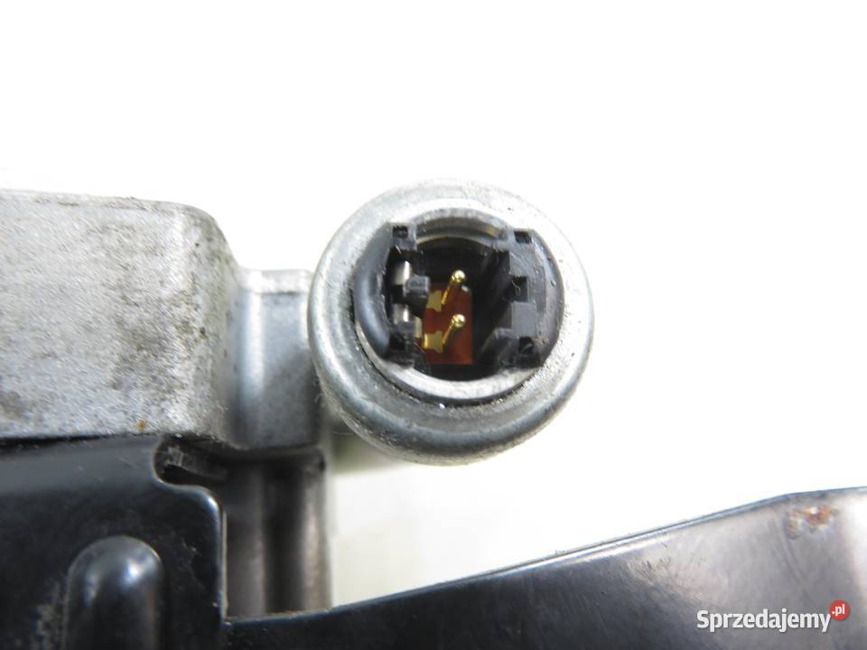 PAS LEWY PRZEDNI HYUNDAI TUCSON I JM 888102E300 osobowe