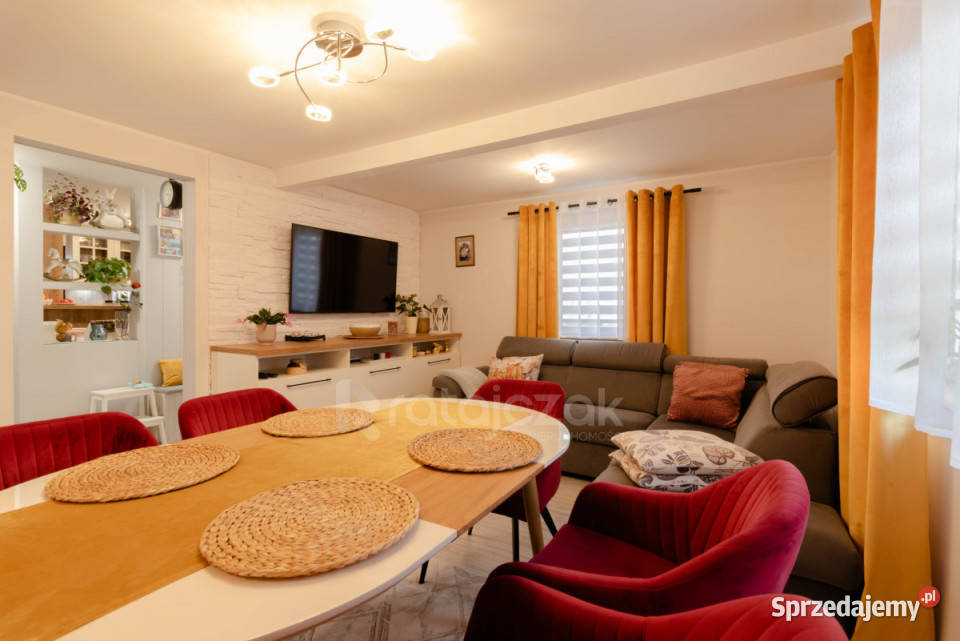 sprzedaży domu wolnostojącego Łebcz Pucka 9867zł/m2 pomorskie