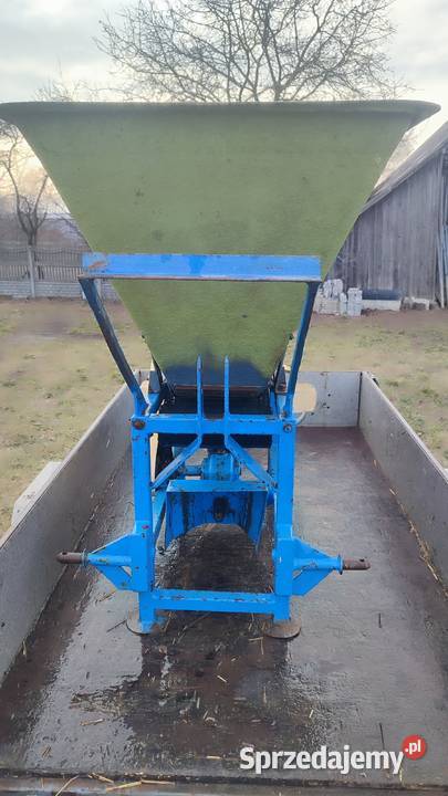 Rozsiewacz Motyl NO31M Kleszczów