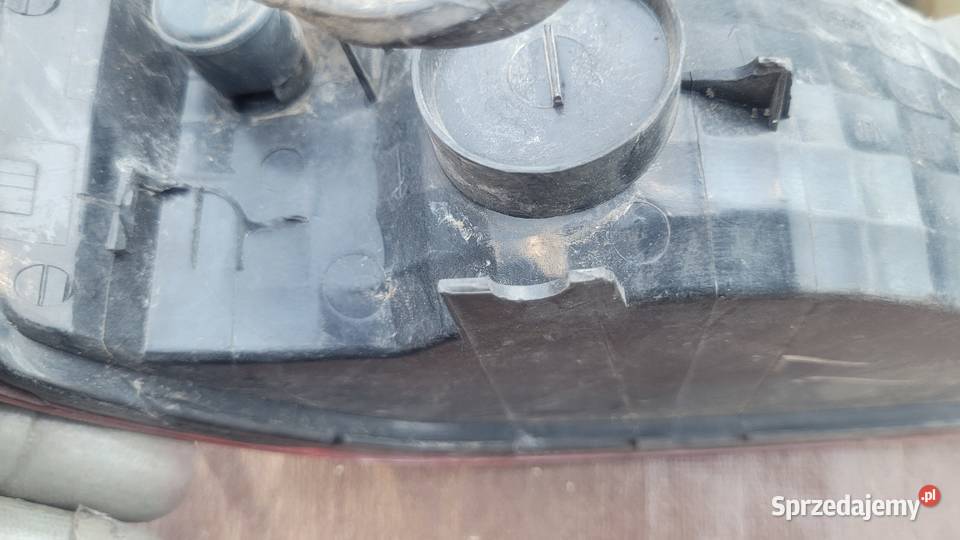 Subaru Forester SG lift LAMPA PRAWY TYŁ PRAWA Ruda Śląska