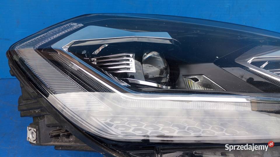 LAMPA PRAWY PRZÓD EU FULL LED 5G1941774 Nowy Tomyśl sprzedam