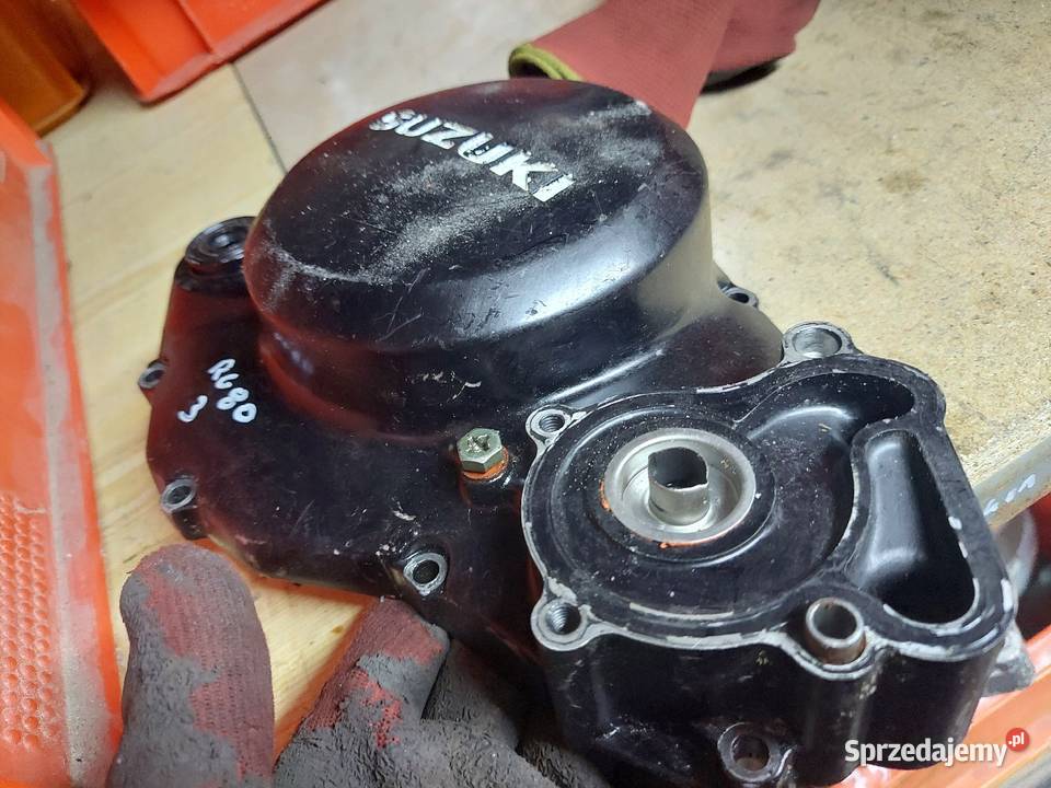 Suzuki RG 80 pokrywa kapa dekiel prawa sprzęgła Jelenia Góra