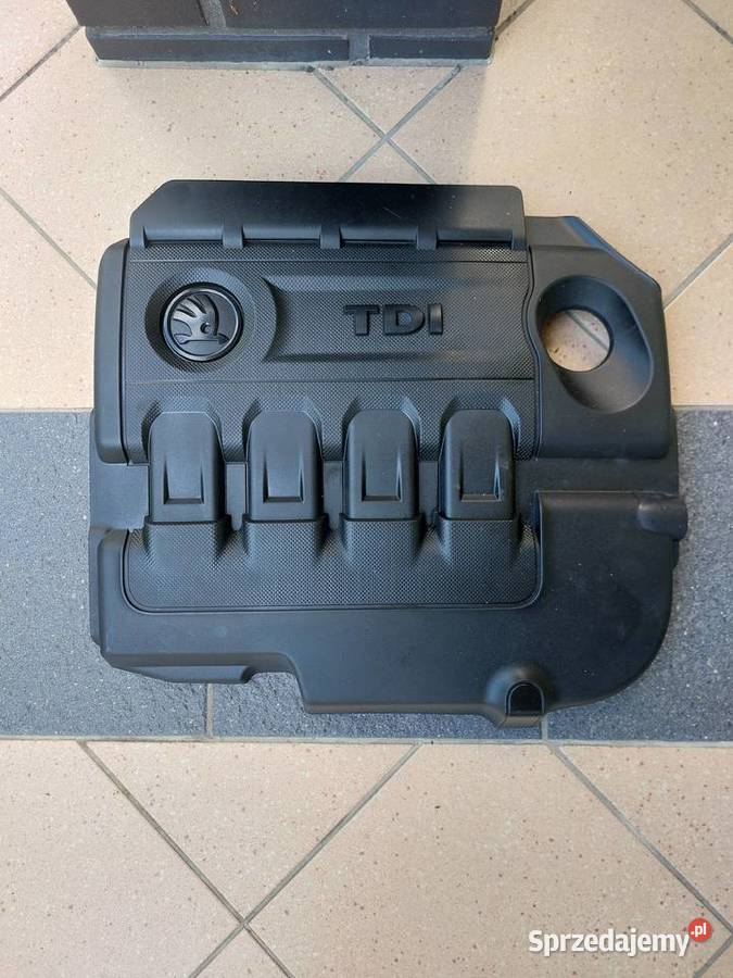 Osłona pokrywa silnika 04L 103 925 T Skoda Osłony silnika opolskie Namysłów sprzedam