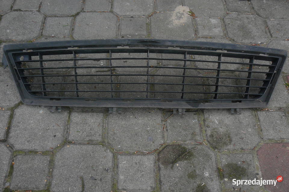 Opel Tigra TwinTop kratka przedniego zderzaka